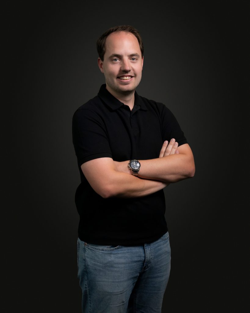 tim 11
